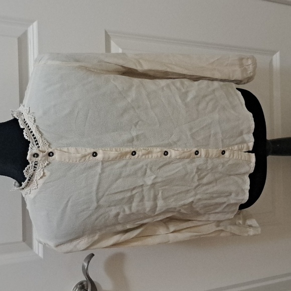 ASTR The Label small cream colored silk blouse, $109.00 - Picture 3 of 7